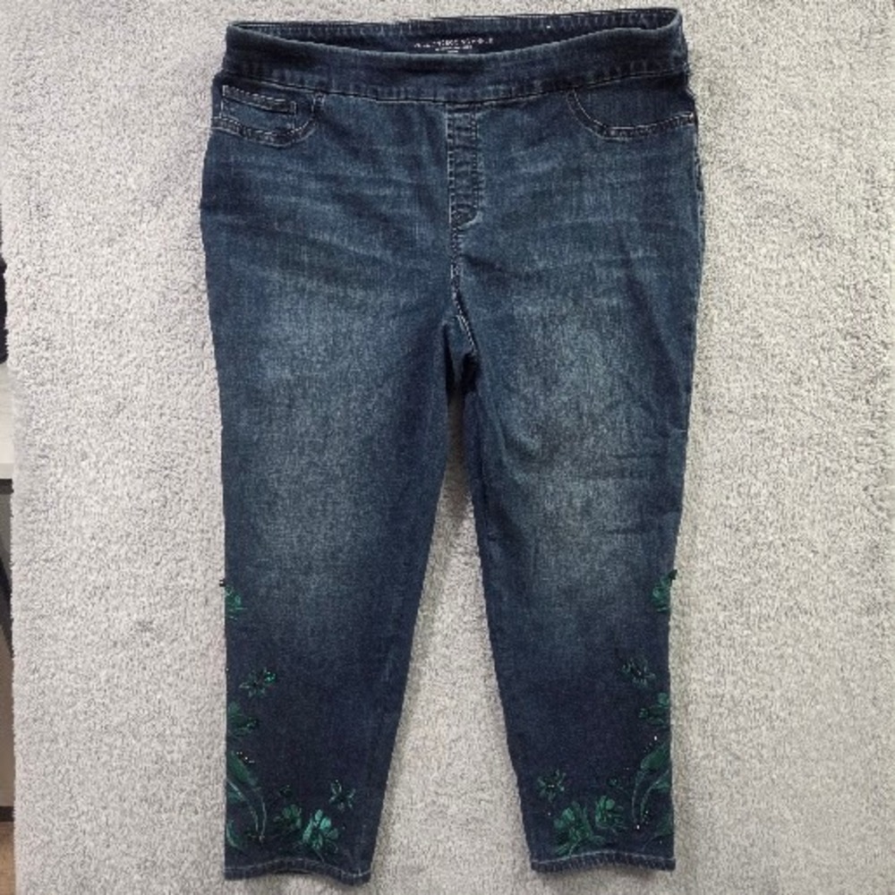 Chicos Pull On Jegging Ankle Jeans Women's 4R 20R Blue Floral Embroidered Beaded